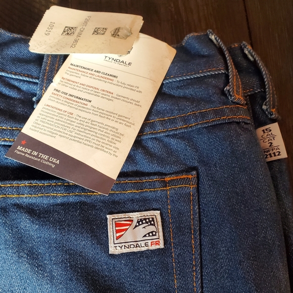 TYNDALE  FRMC  RELAXED FR JEANS NWT - Picture 2 of 7